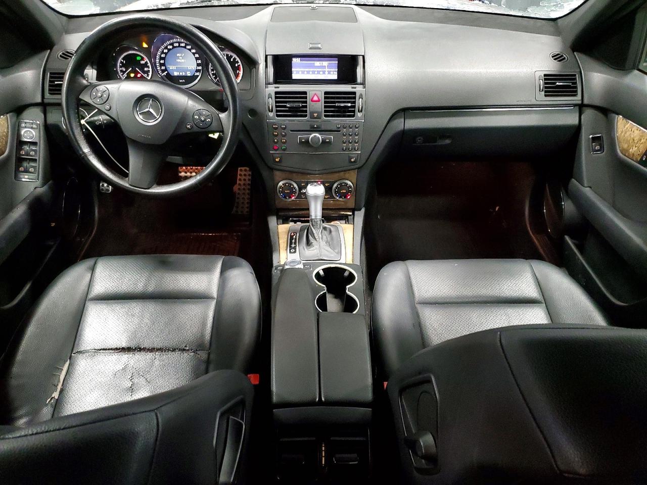 MERCEDES BENZ C 2010 — 9