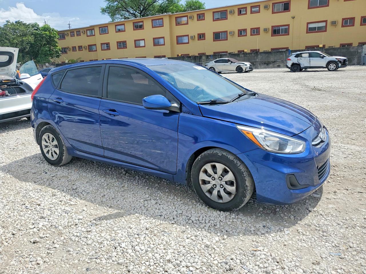 2016 HYUNDAI ACCENT SE