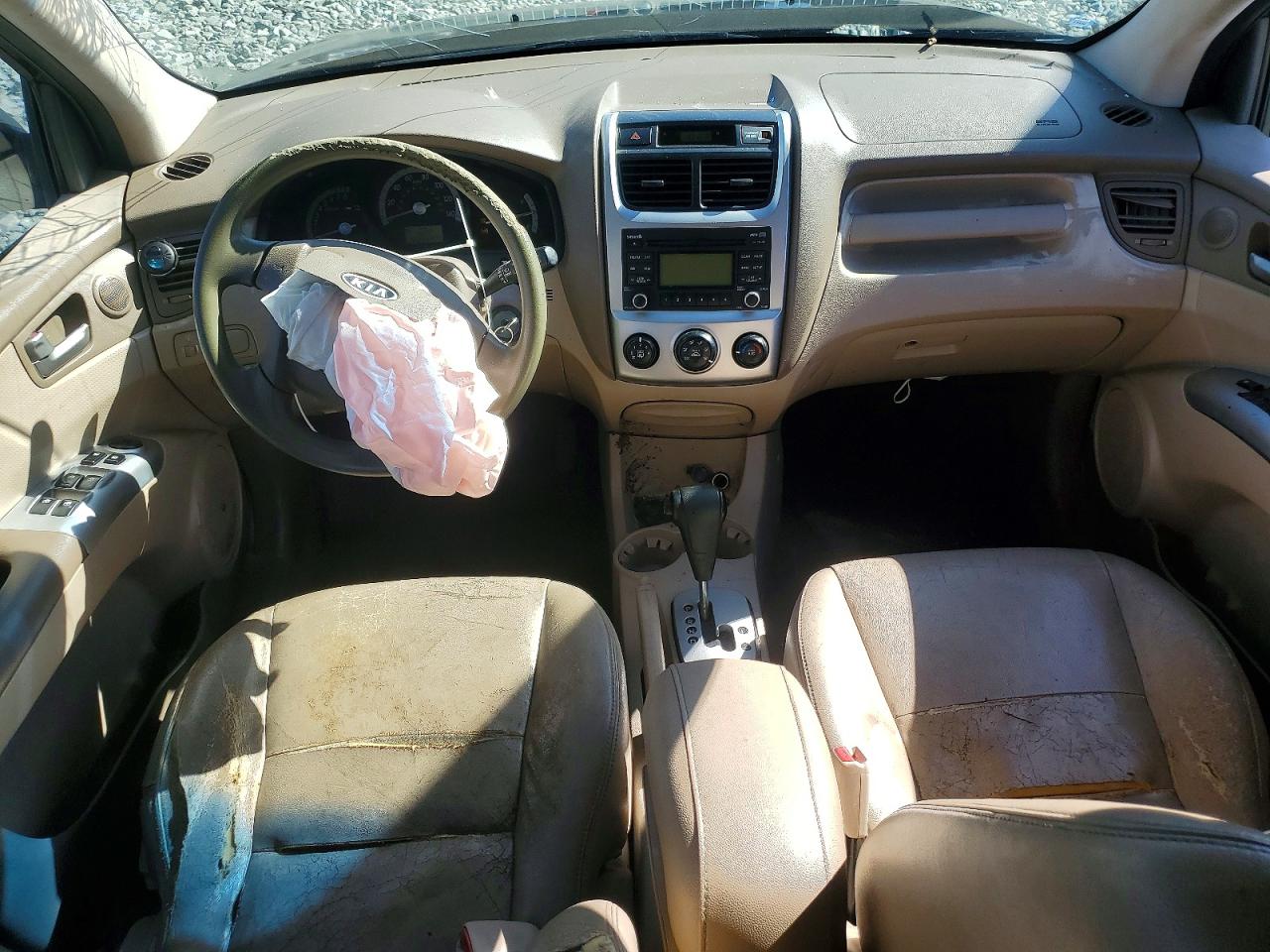 KIA SPORTAGE 2010 — 9