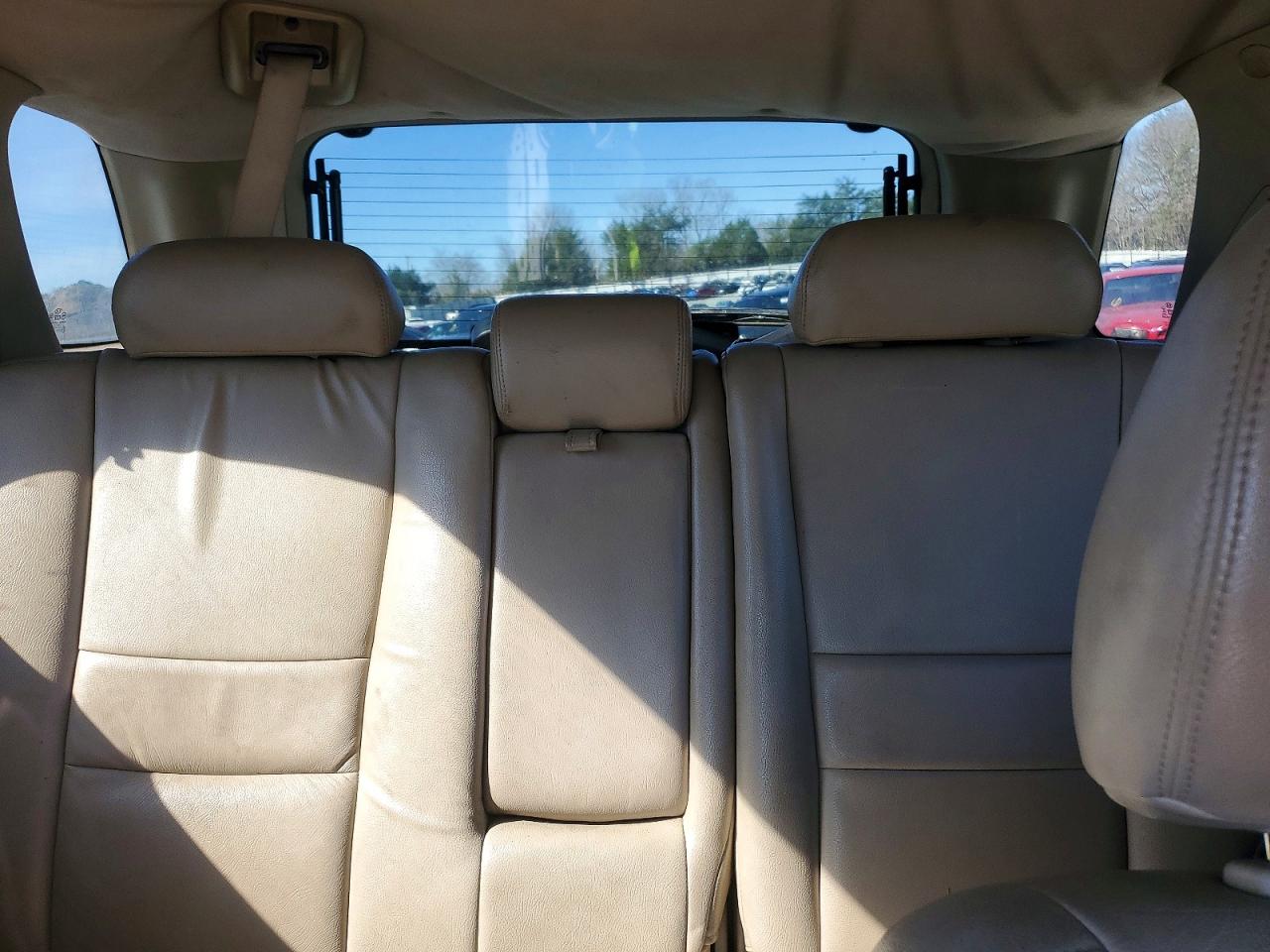 KIA SPORTAGE 2010 — 11