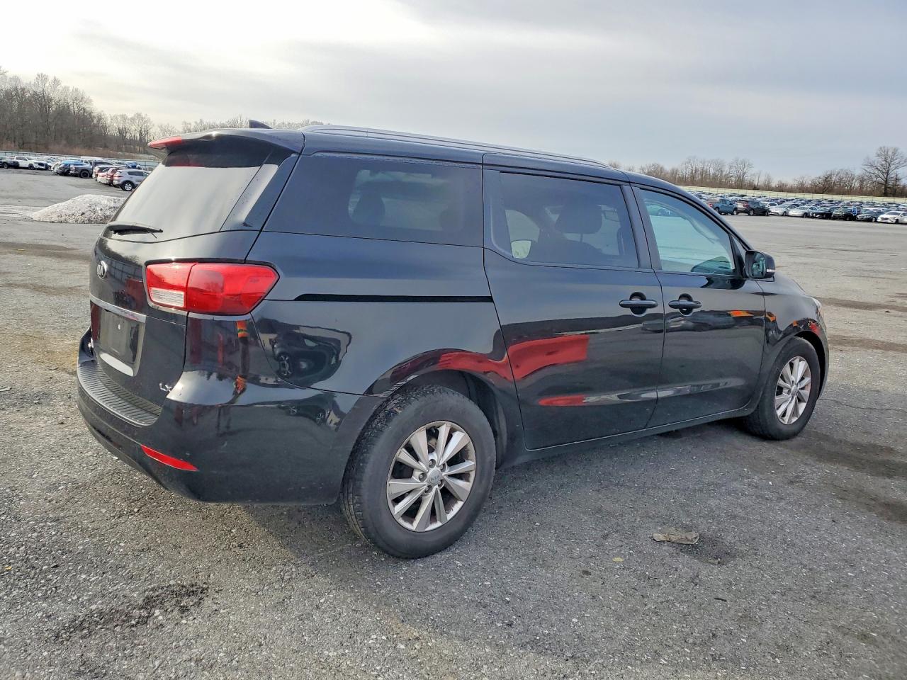 KIA SEDONA 2015 — 4