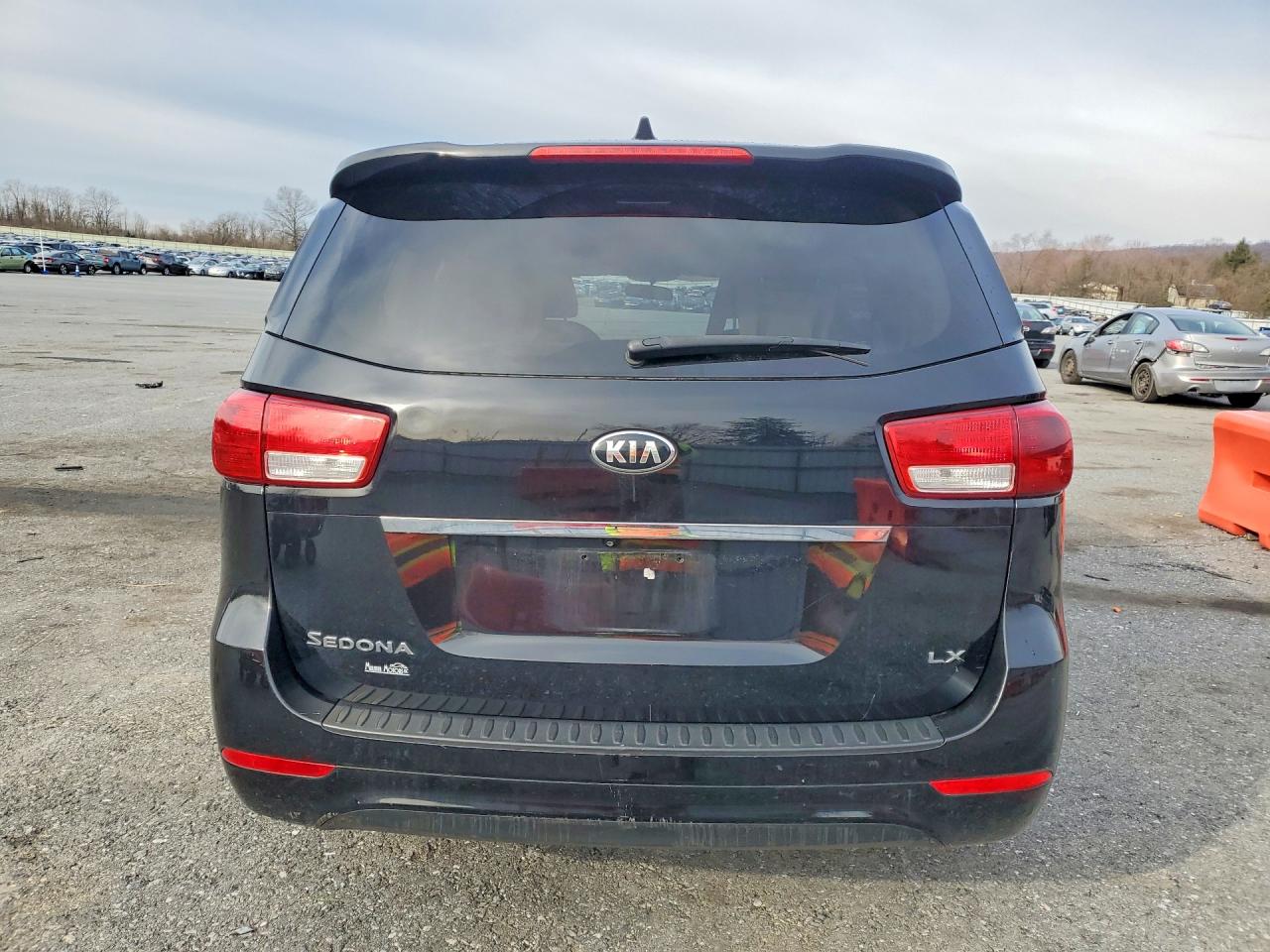 KIA SEDONA 2015 — 7
