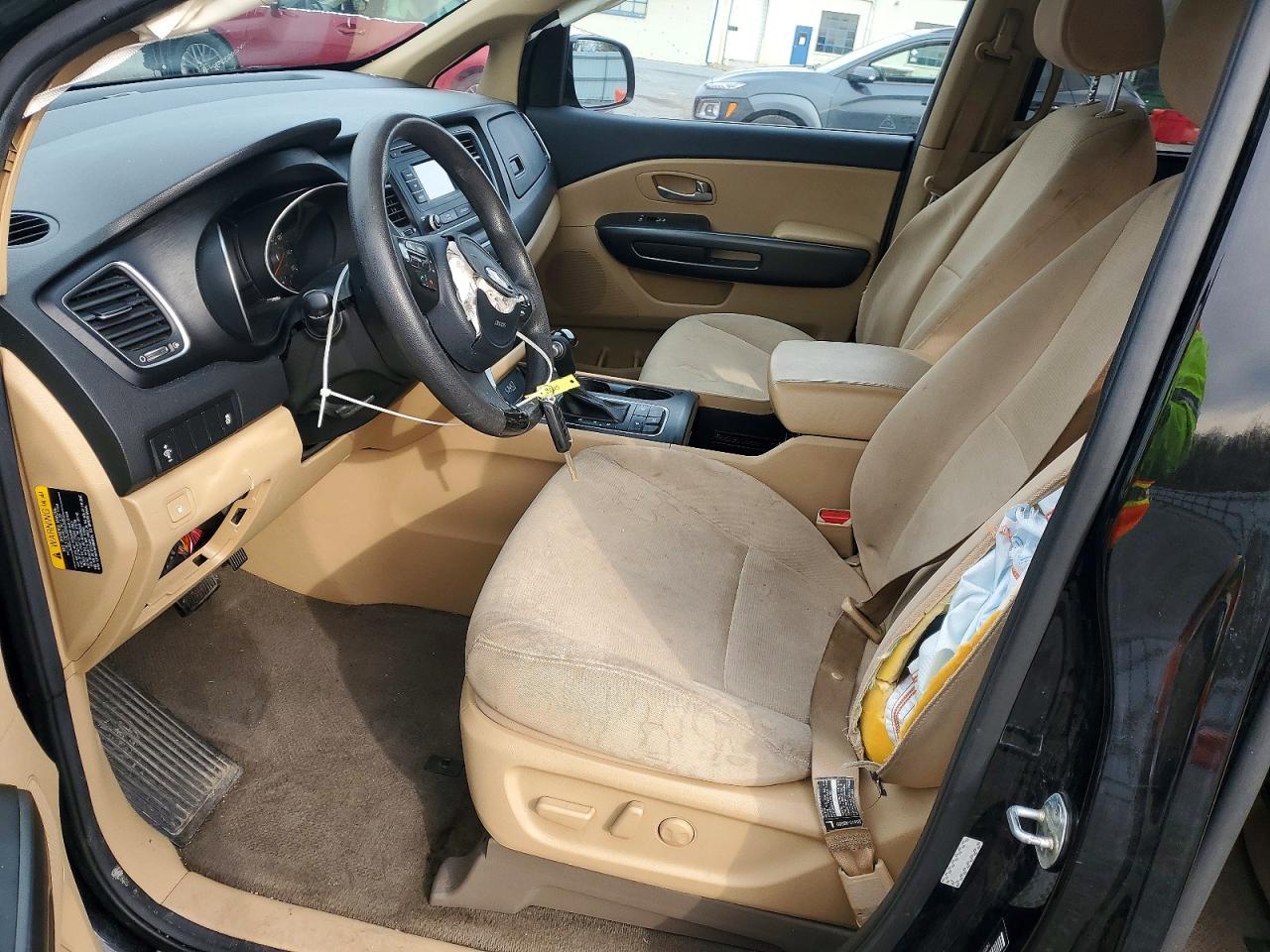 KIA SEDONA 2015 — 8