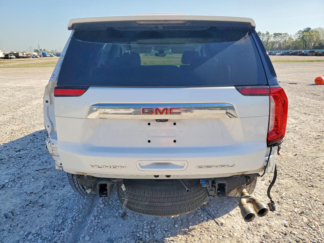 GMC YUKON 2022 — 7