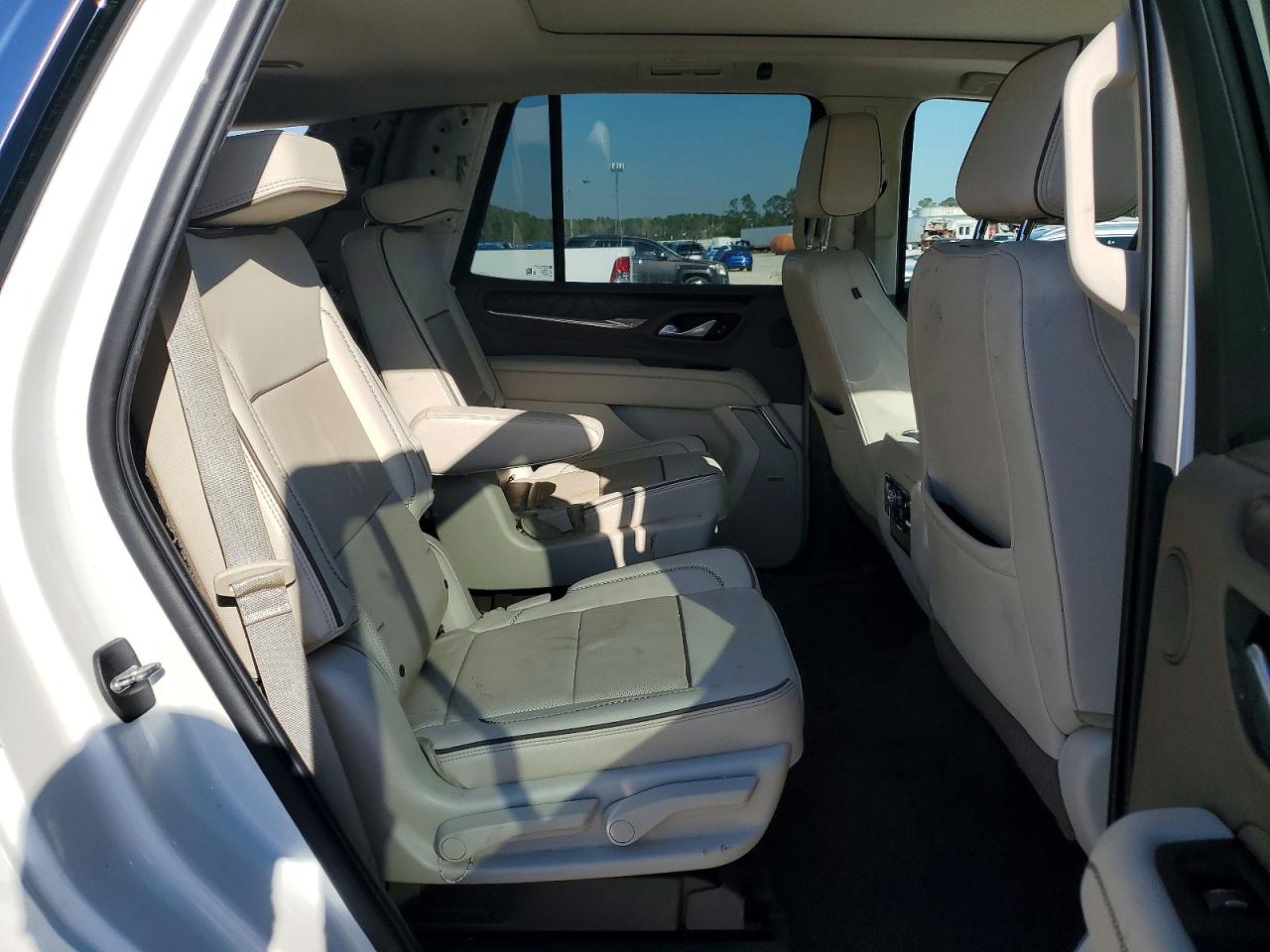 GMC YUKON 2022 — 12