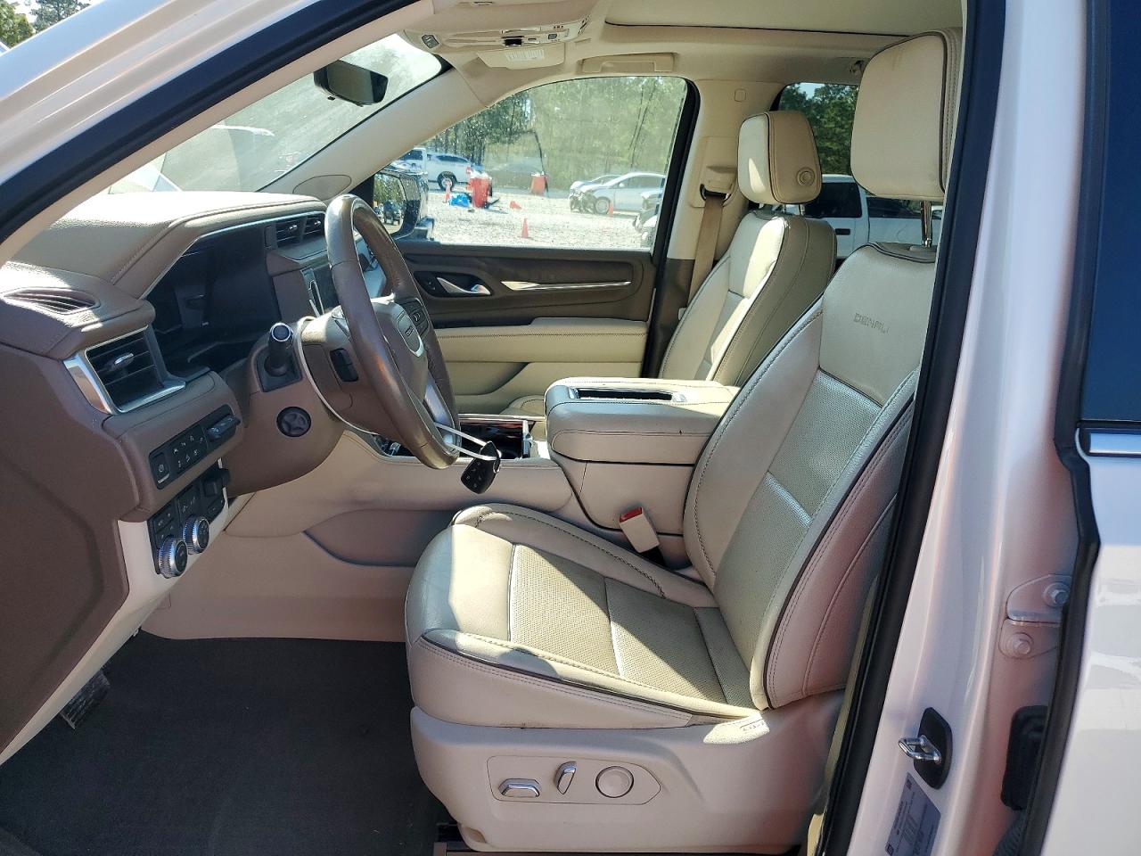 GMC YUKON 2022 — 8