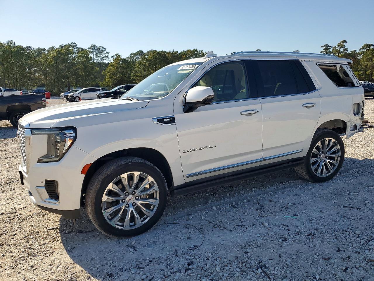 GMC YUKON 2022 — 2