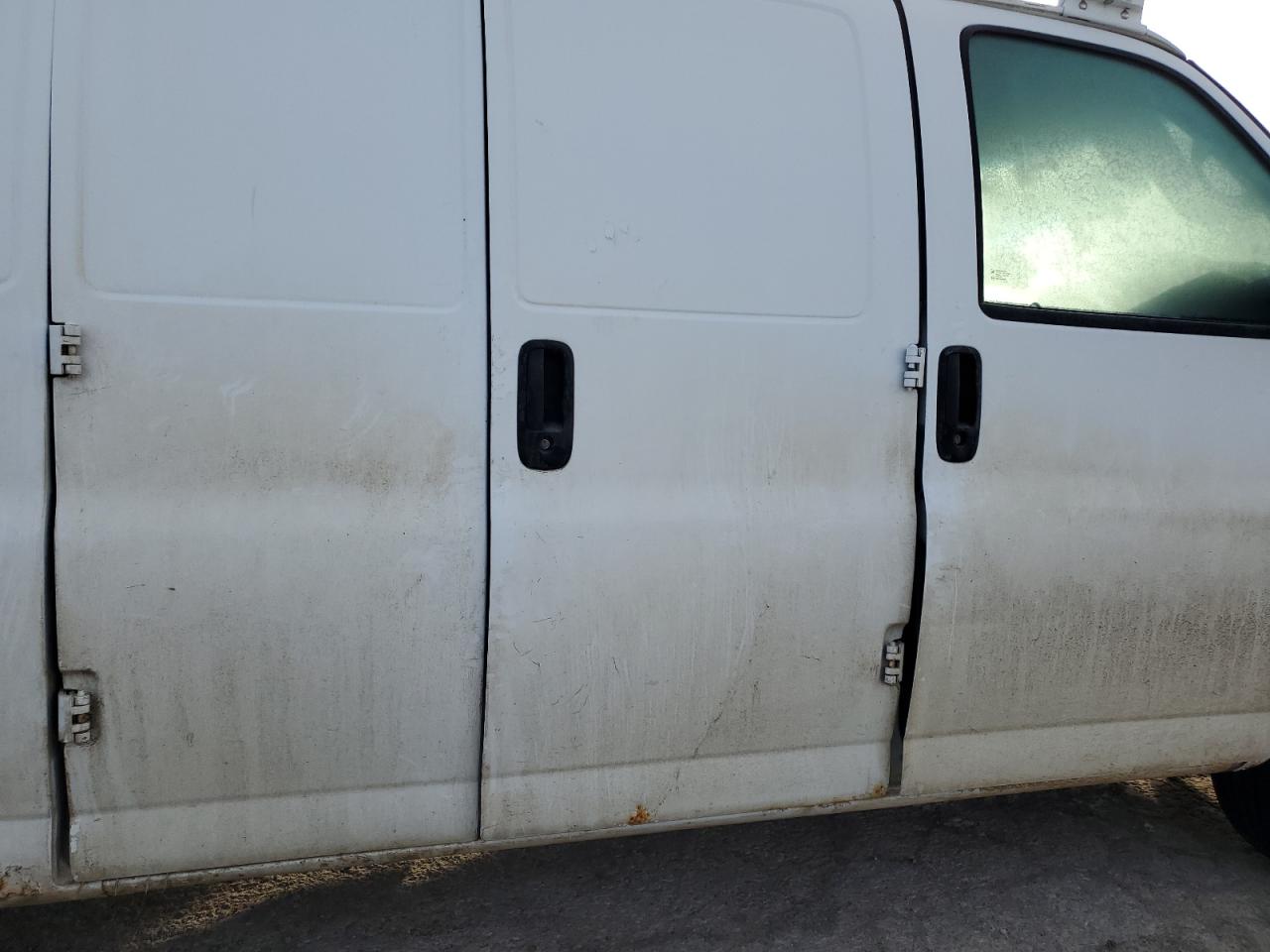 CHEVROLET EXPRESS G2500 2012 — 12