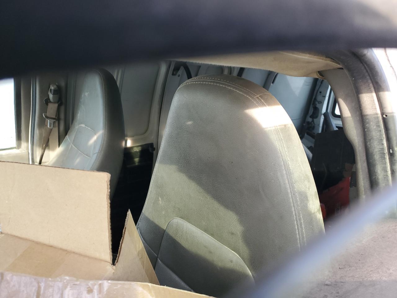 CHEVROLET EXPRESS G2500 2012 — 11
