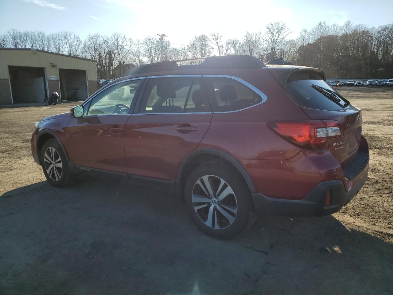 SUBARU OUTBACK 2. 2019 — 3