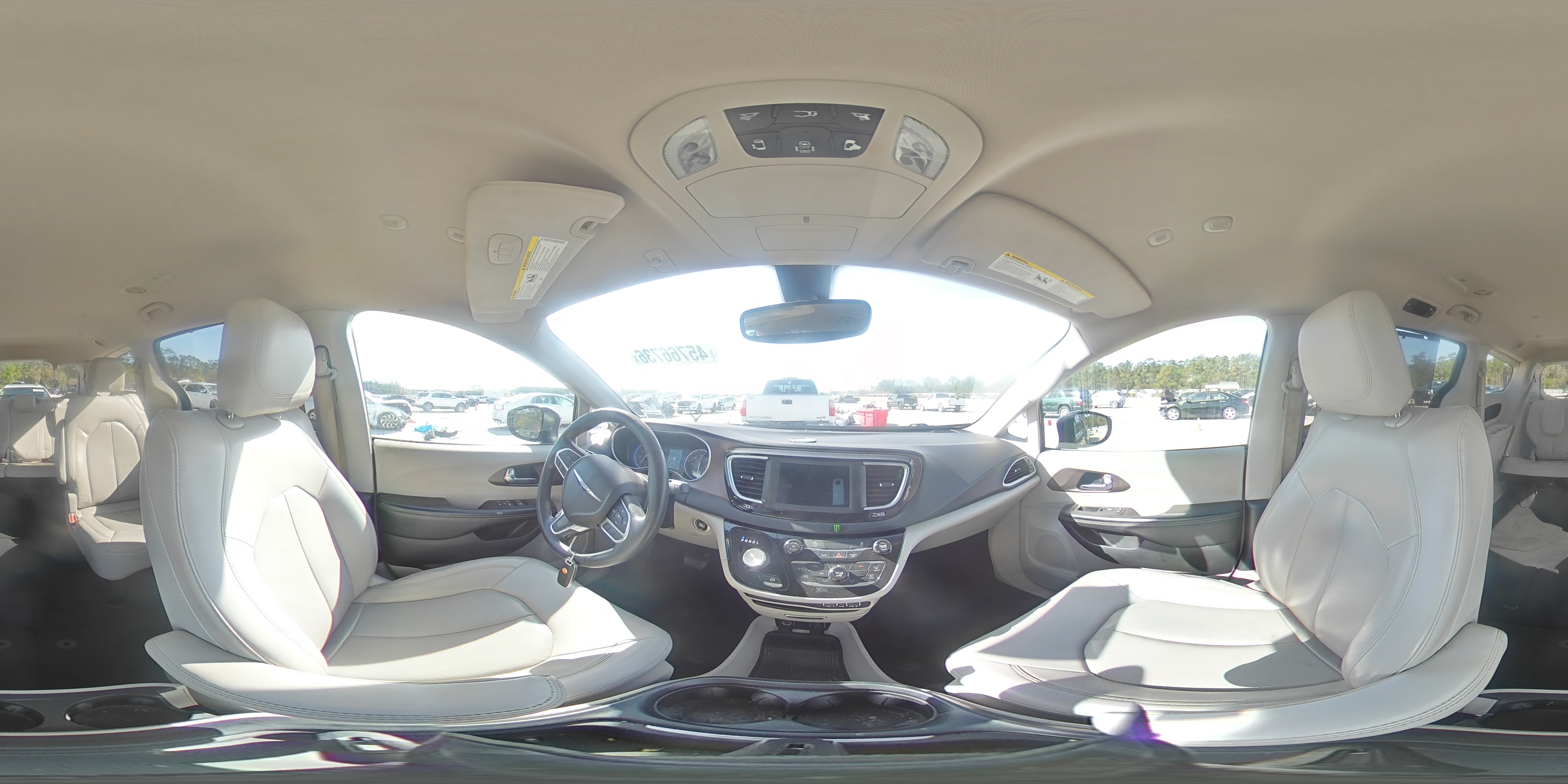 CHRYSLER VOYAGER 2021 — 15