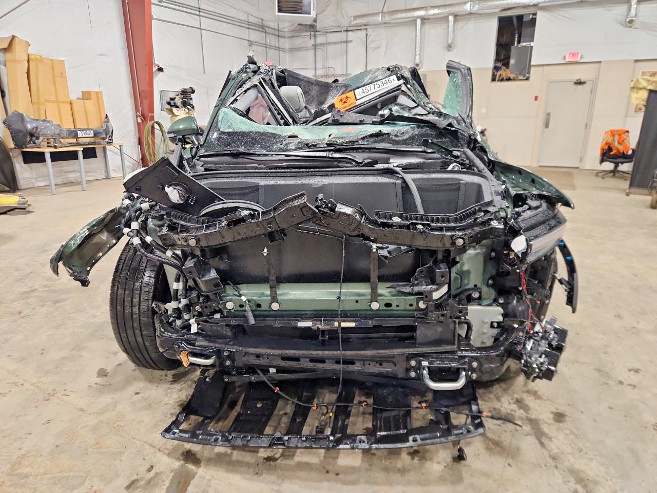 RIVIAN R1S 2025 — 6