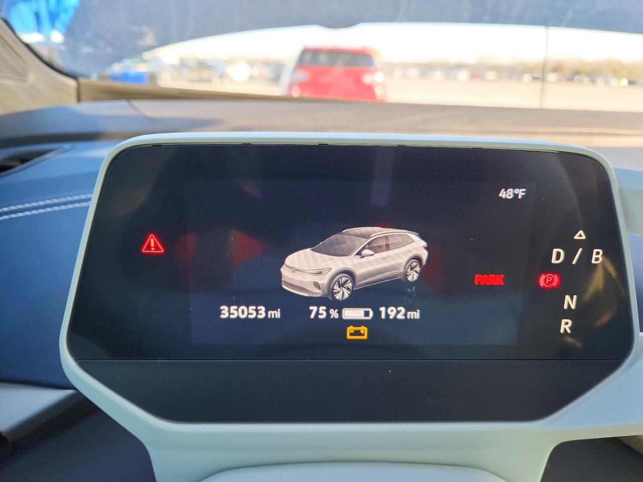 VOLKSWAGEN ID.4 2023 — 10