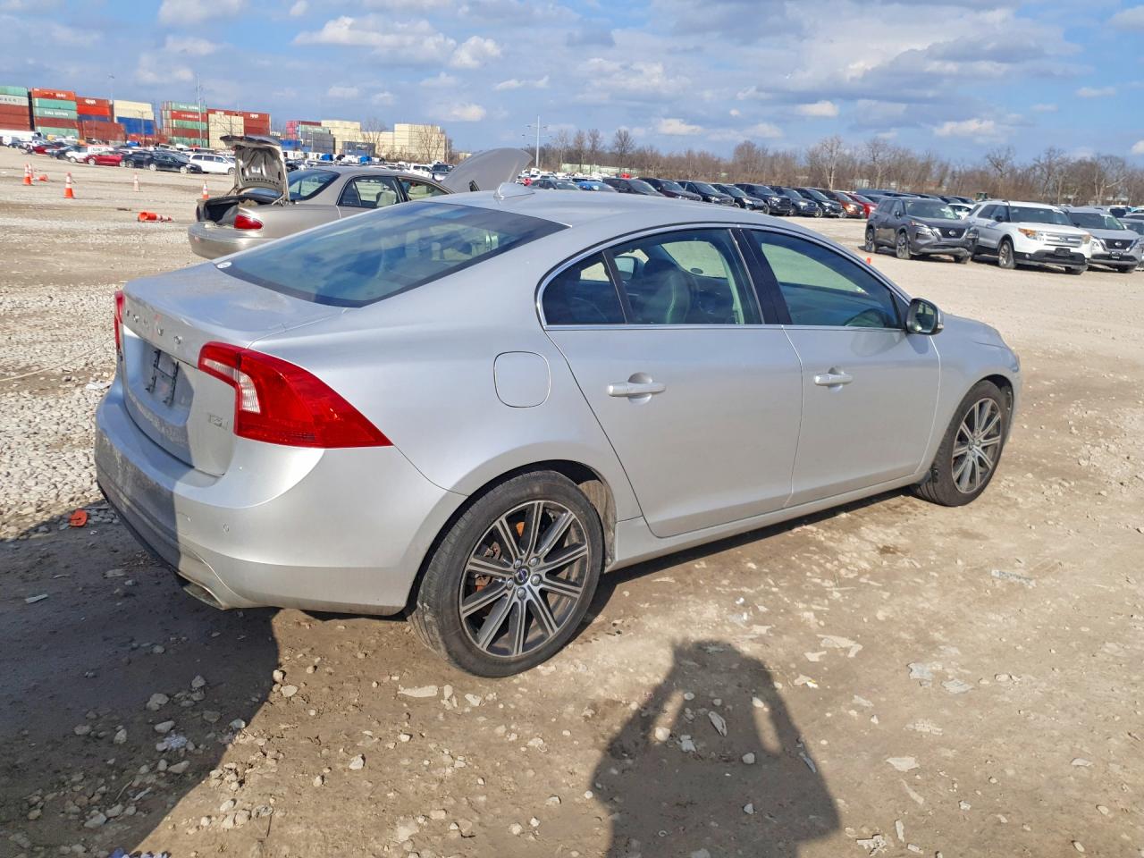 VOLVO S60 2017 — 4