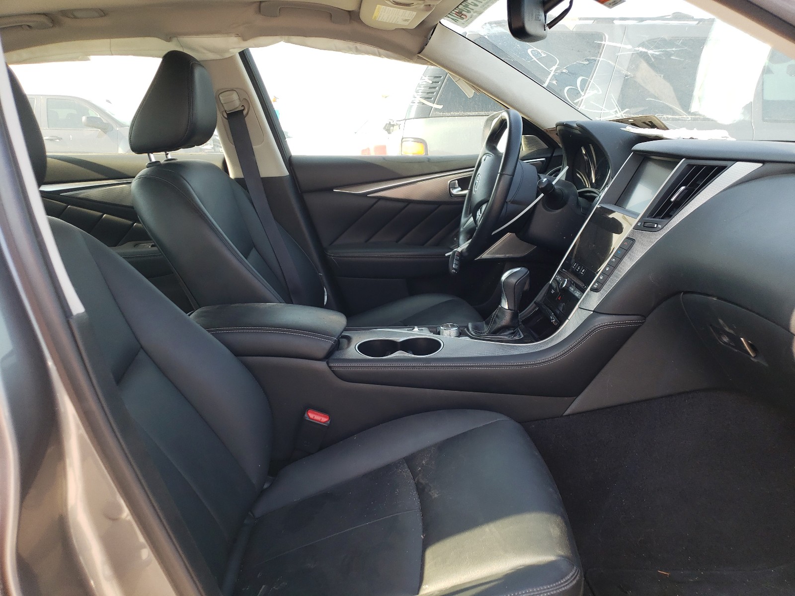 INFINITI Q50 2017 — 6