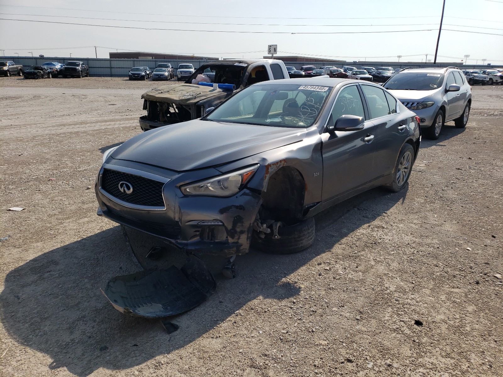 INFINITI Q50 2017 — 3