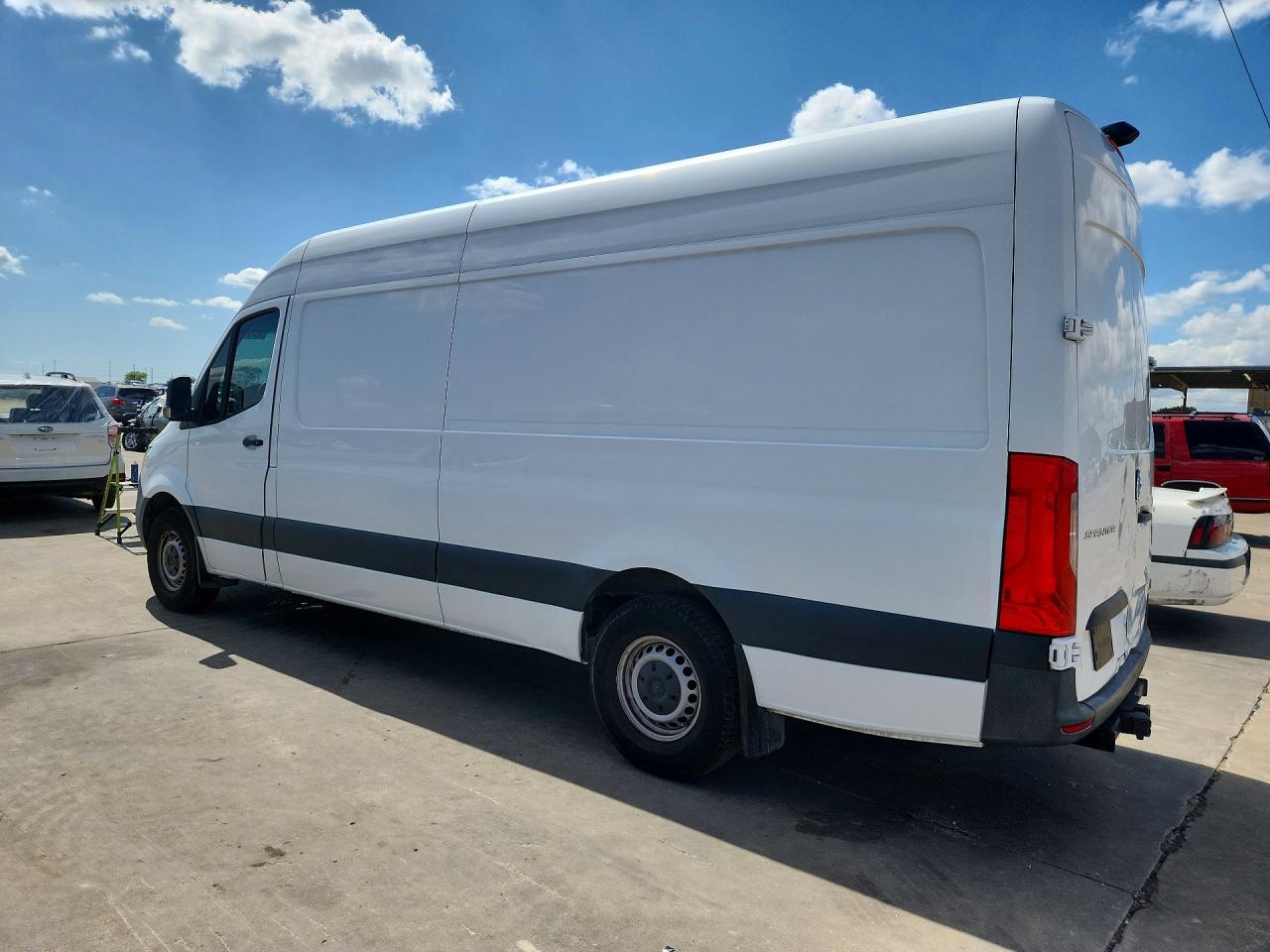 MERCEDES-BENZ SPRINTER 2020 — 2