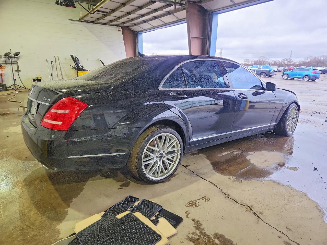 MERCEDES-BENZ S 2010 — 4