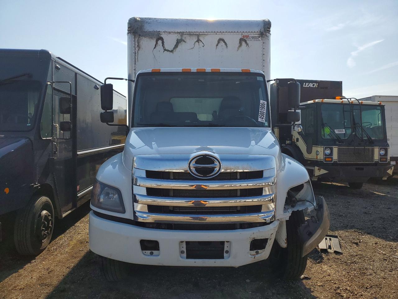 HINO 258/268 2019 — 6