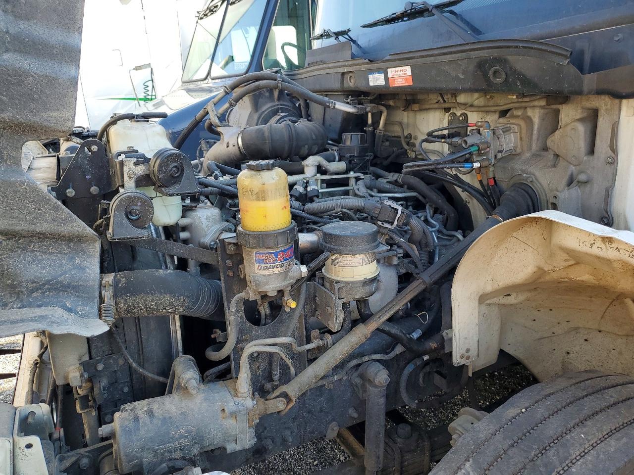 HINO 258/268 2019 — 13