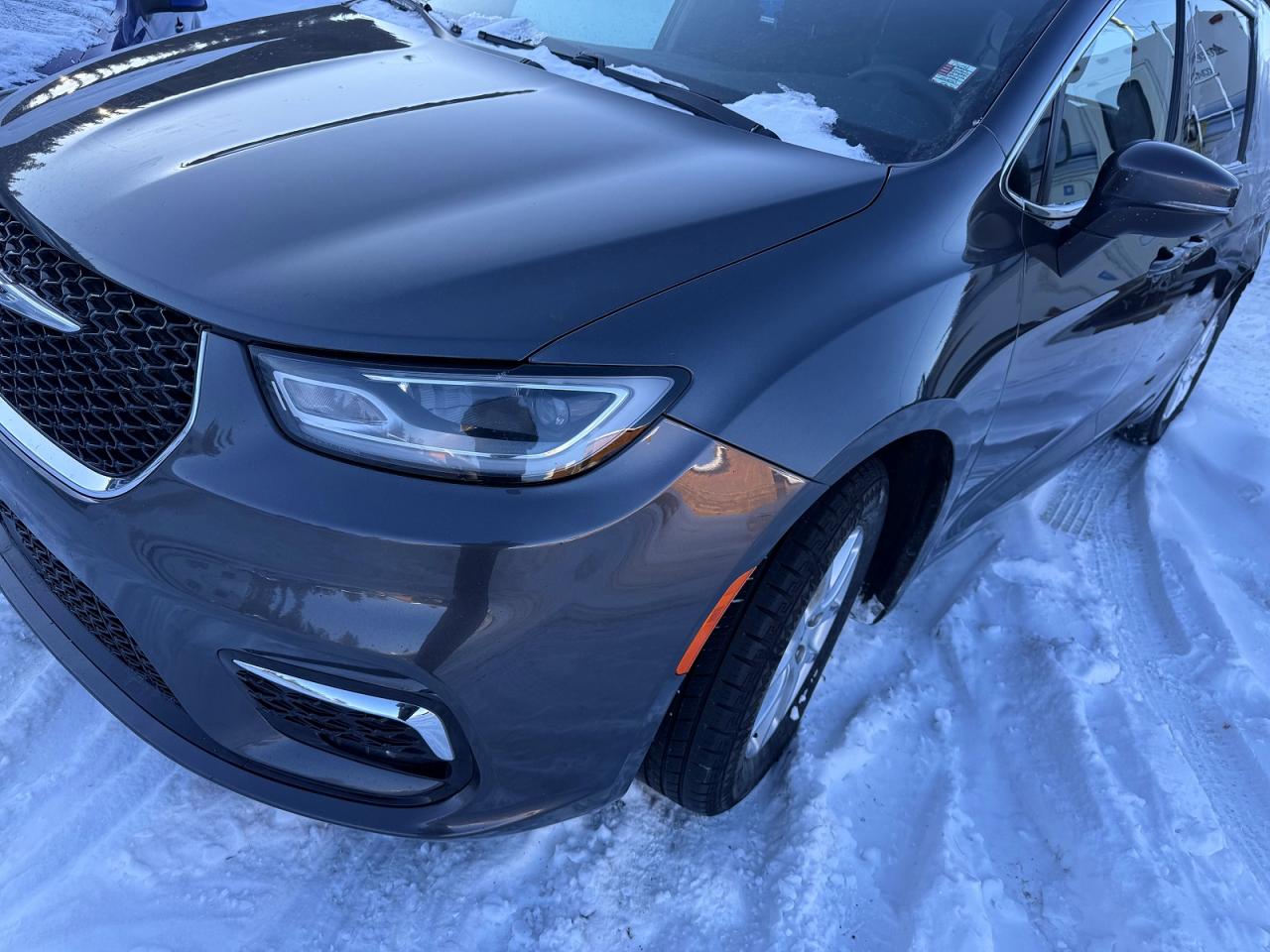 2023 CHRYSLER PACIFICA TOURING