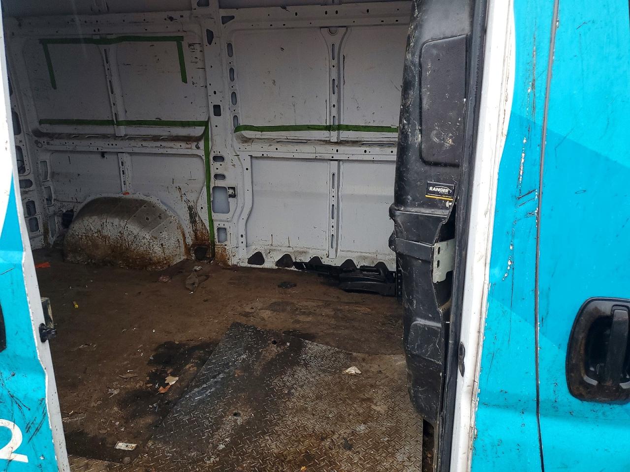 RAM PROMASTER 1500 2019 — 12