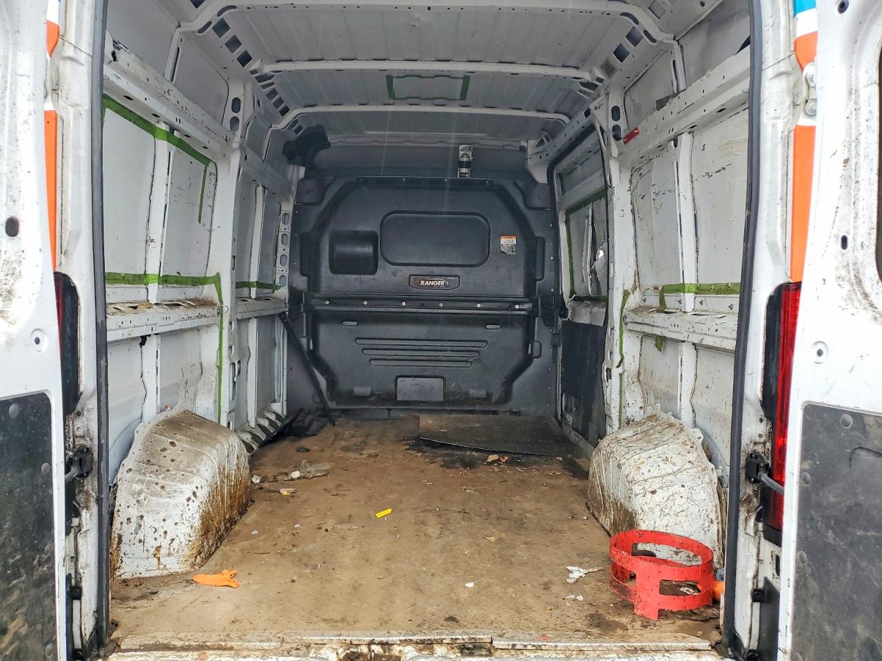 RAM PROMASTER 1500 2019 — 11