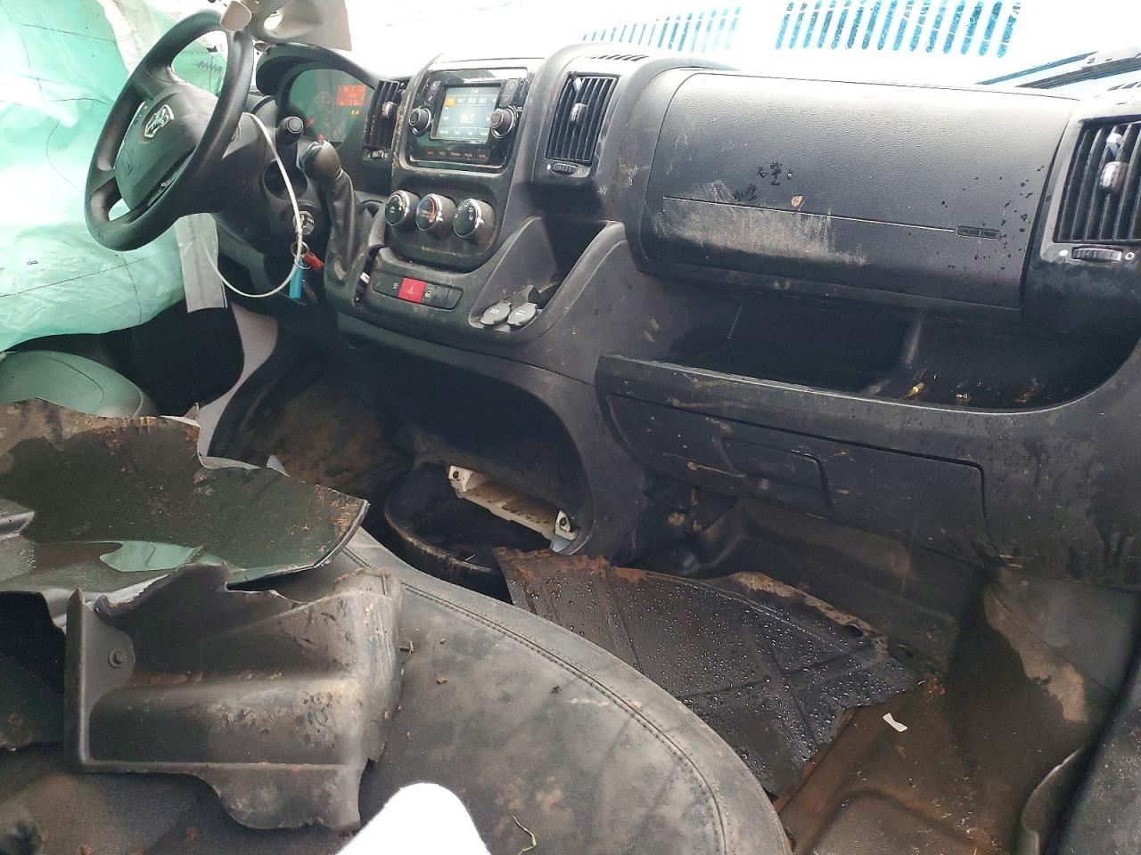 RAM PROMASTER 1500 2019 — 9
