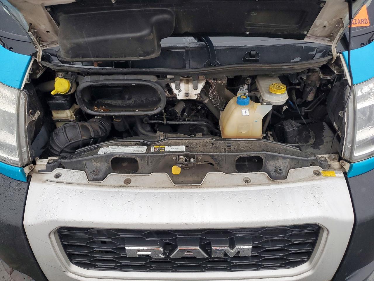 RAM PROMASTER 1500 2019 — 13