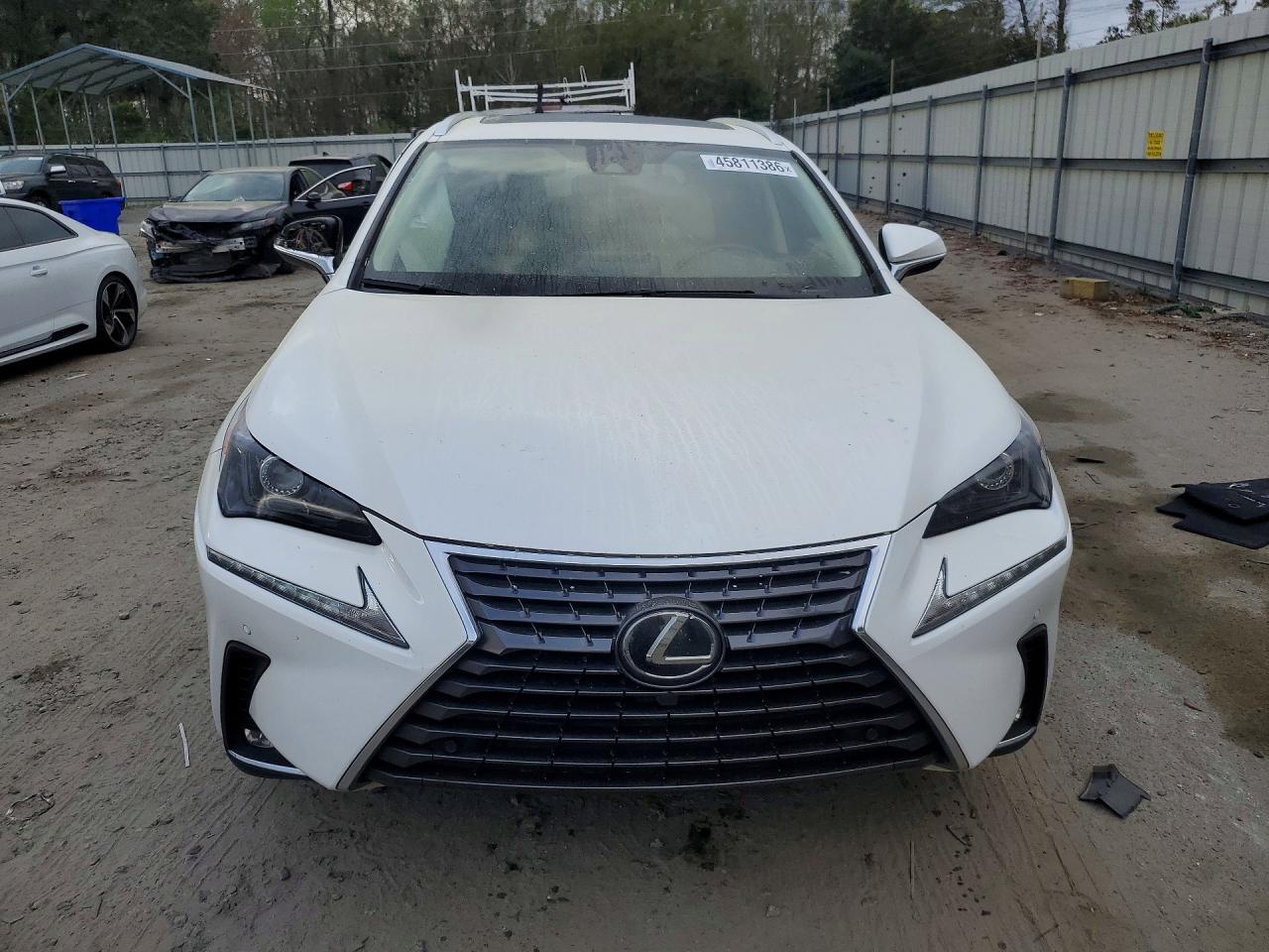 LEXUS NX 300 2021 — 6