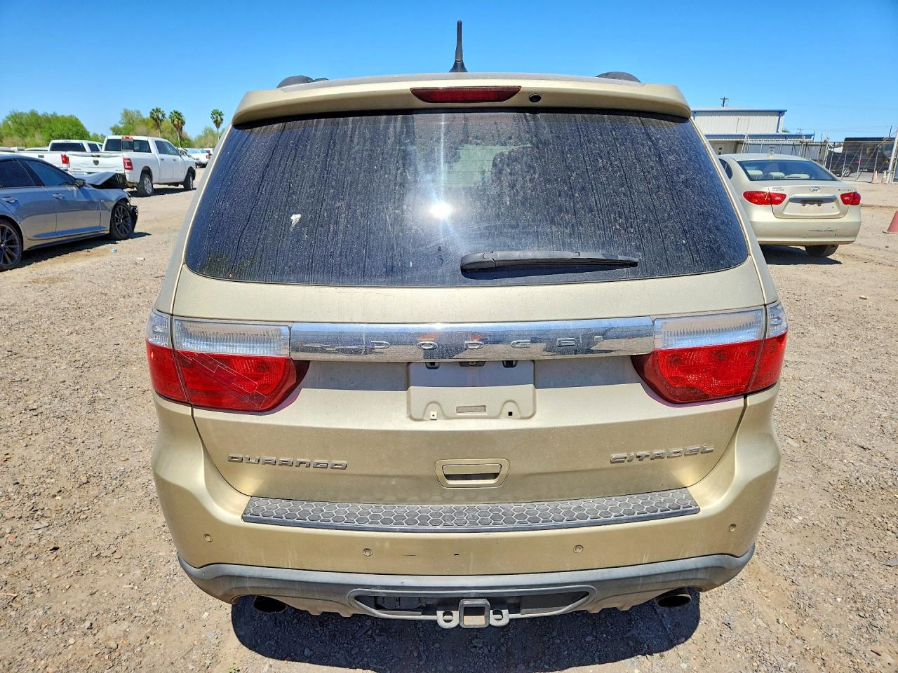 DODGE DURANGO 2011 — 7