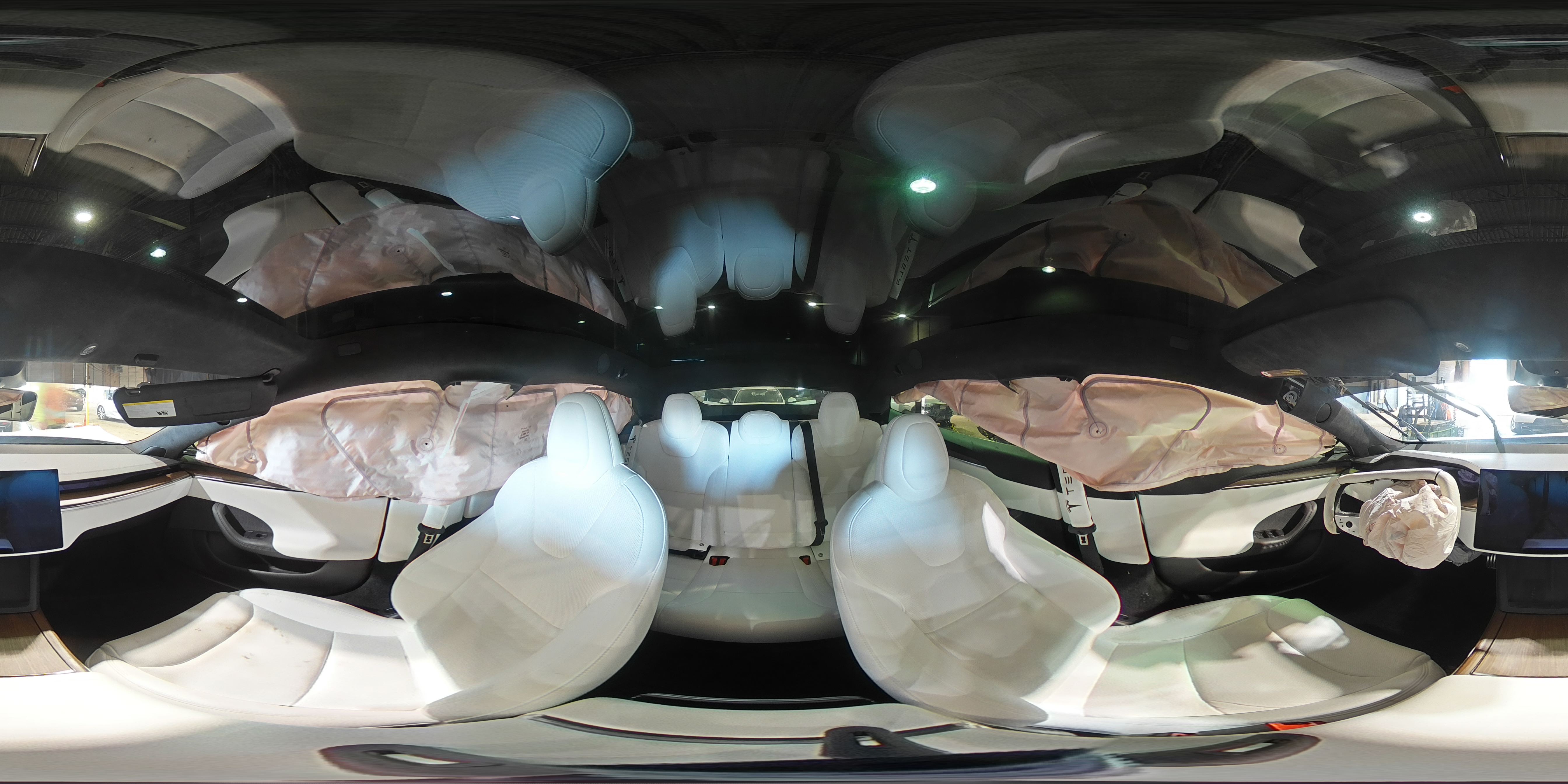TESLA MODEL S 2022 — 14