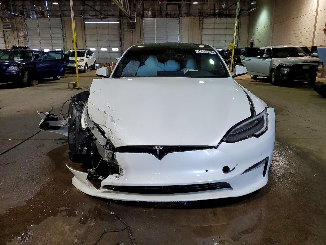 TESLA MODEL S 2022 — 6