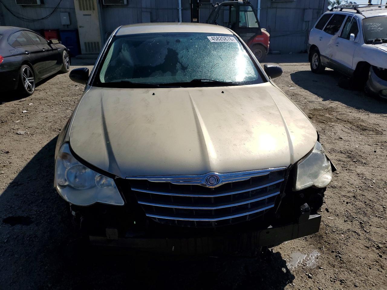 CHRYSLER SEBRING 2010 — 6