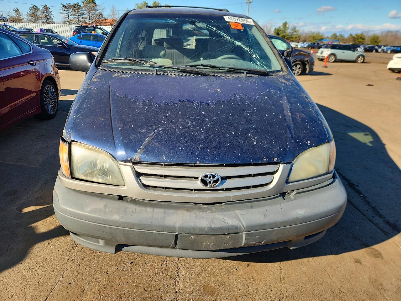 TOYOTA SIENNA 2002 — 6