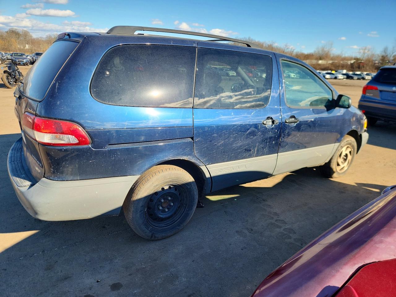 TOYOTA SIENNA 2002 — 4