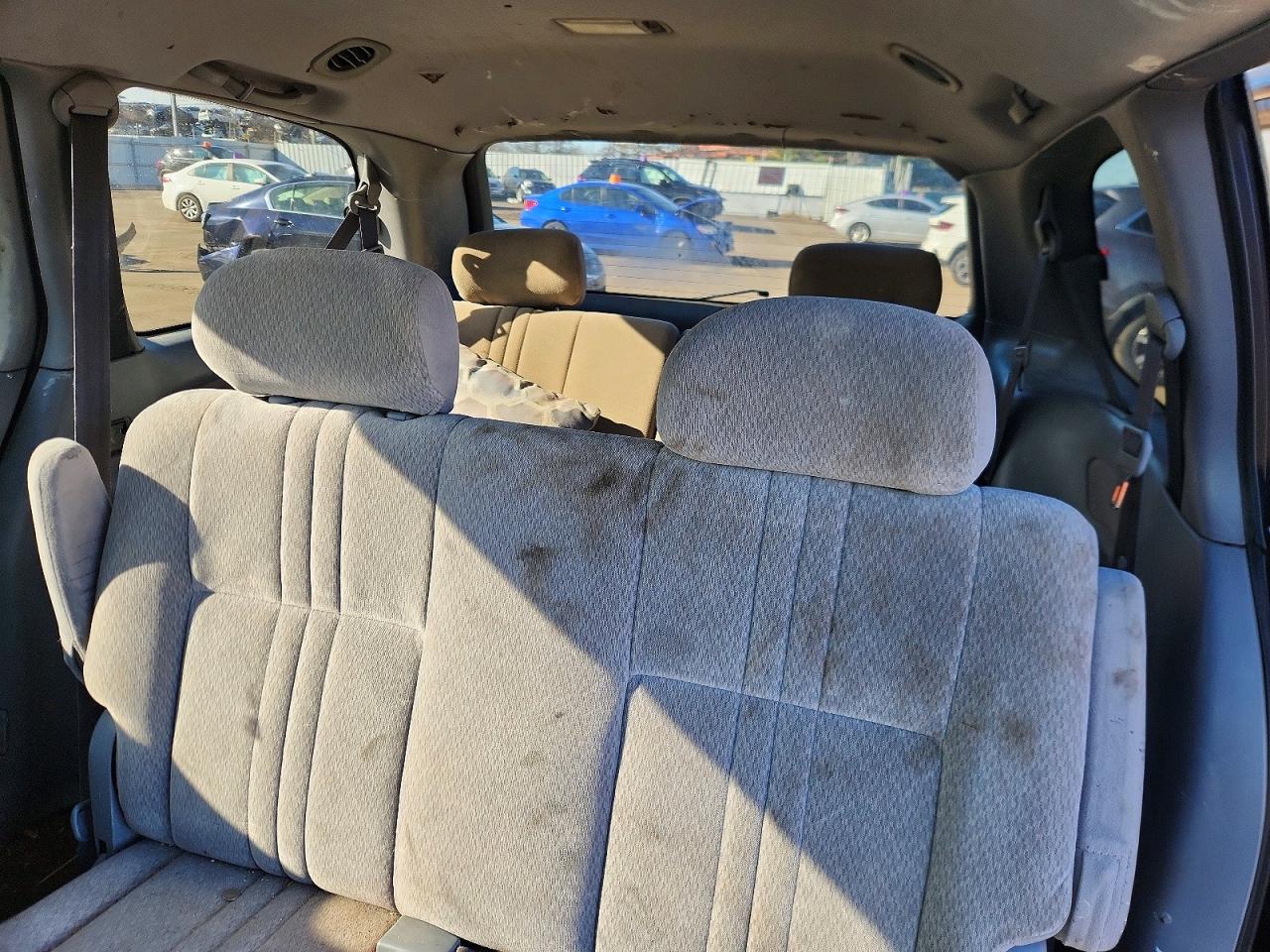 TOYOTA SIENNA 2002 — 11