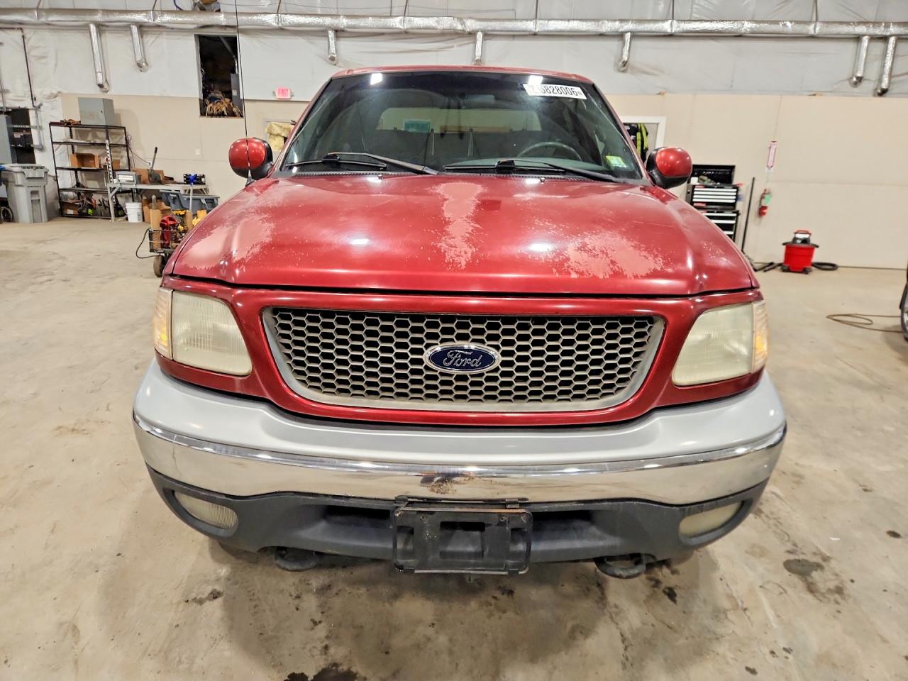 FORD F150 2001 — 6