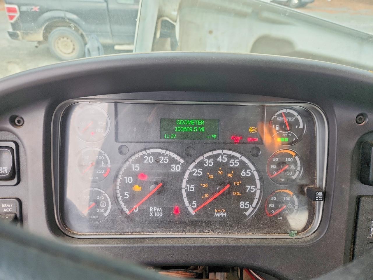 FREIGHTLINER M2 2020 — 9