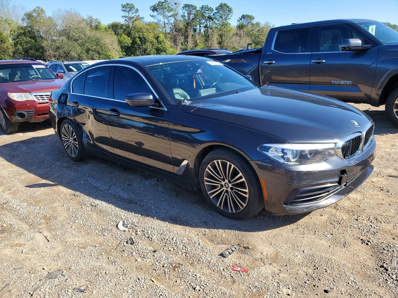 BMW 530E 2019 — 5