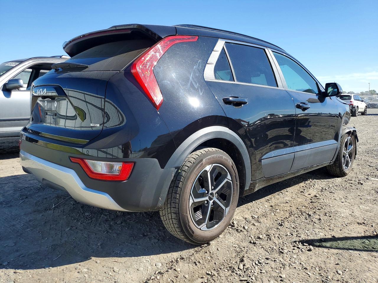 KIA NIRO 2024 — 4