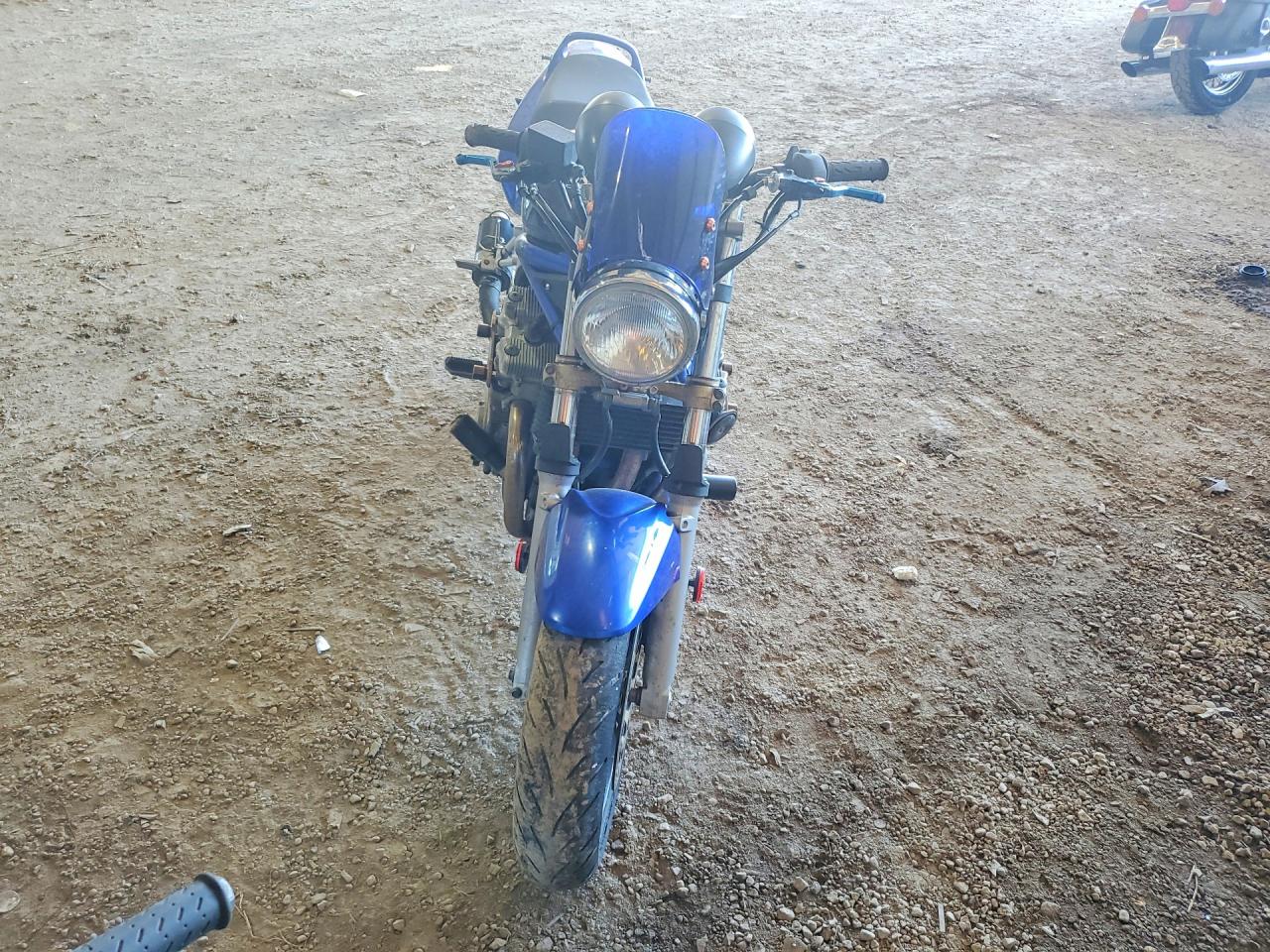 SUZUKI GSF600 2001 — 3