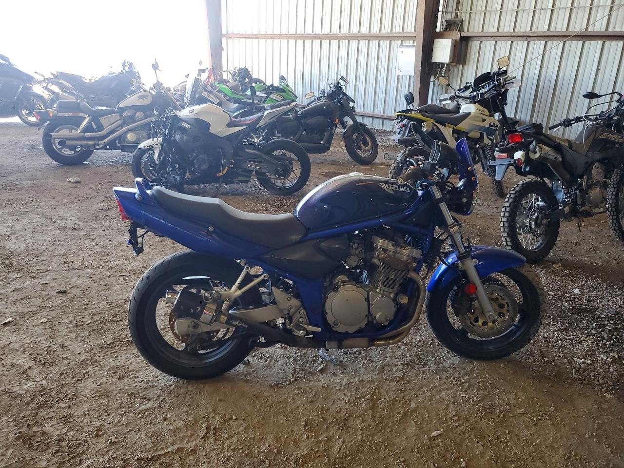 SUZUKI GSF600 2001 — 2