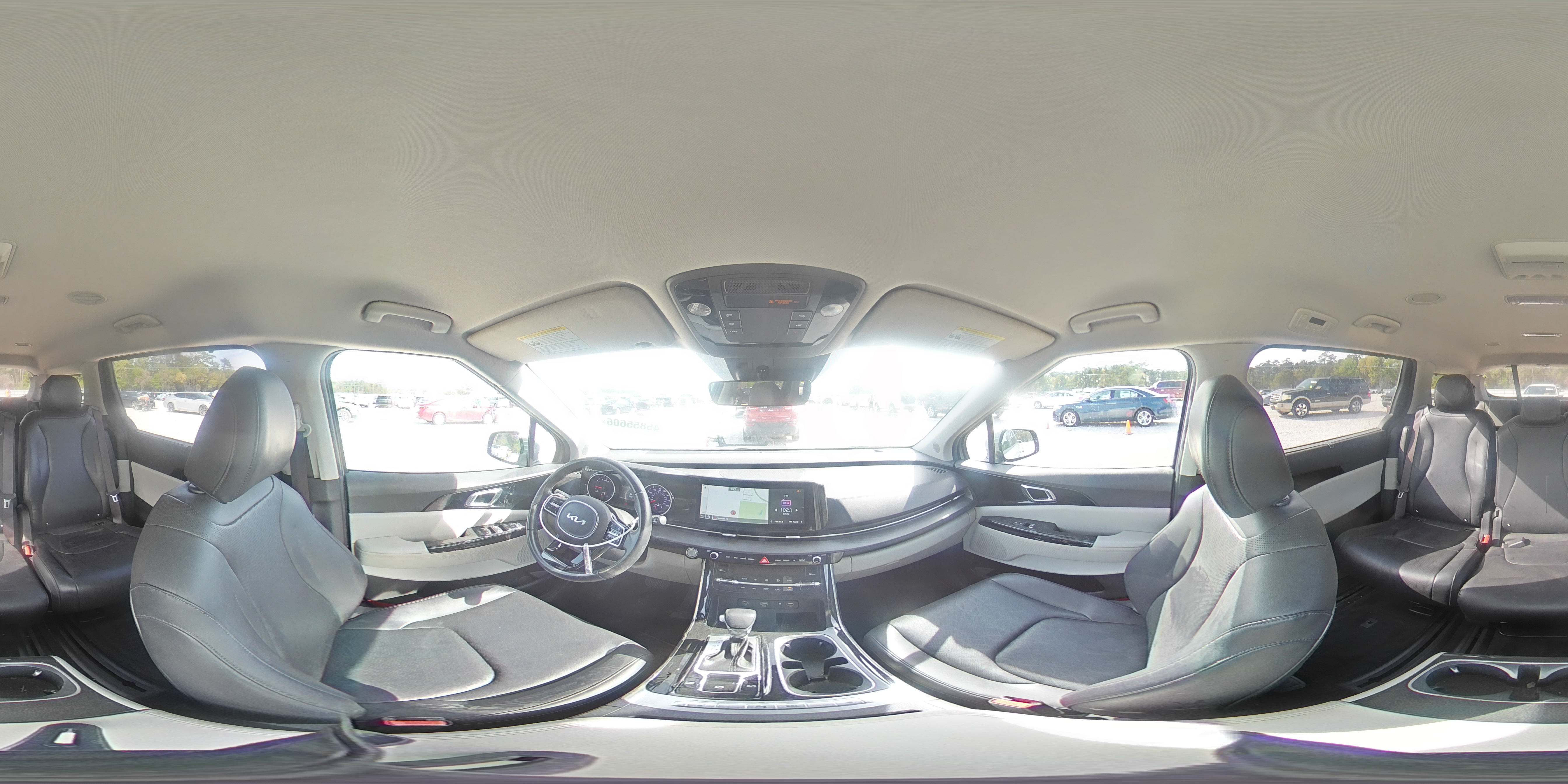KIA CARNIVAL 2022 — 15