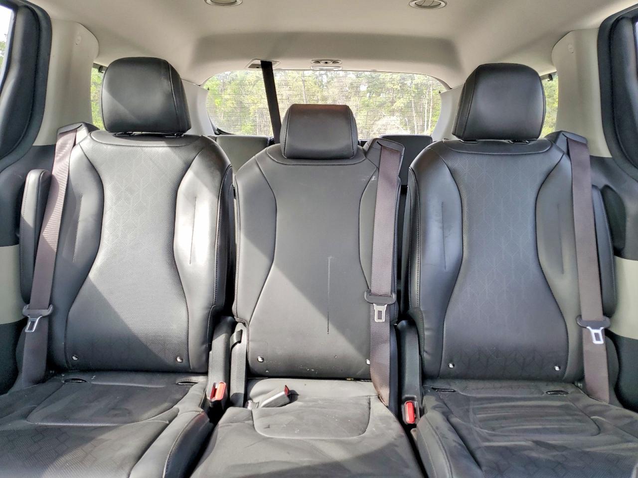 KIA CARNIVAL 2022 — 11