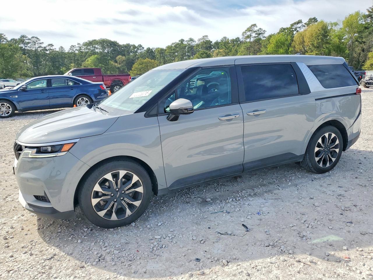 KIA CARNIVAL 2022 — 2