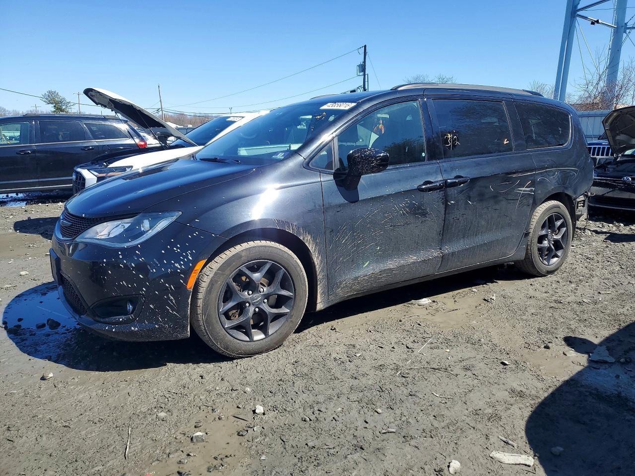 2019 CHRYSLER PACIFICA TOURING L