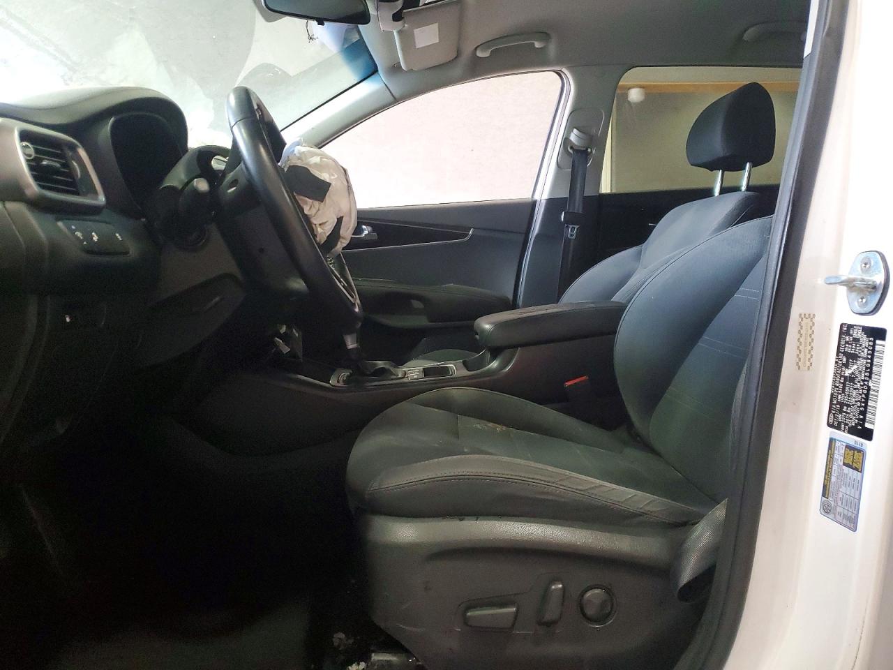 KIA SORENTO 2020 — 8