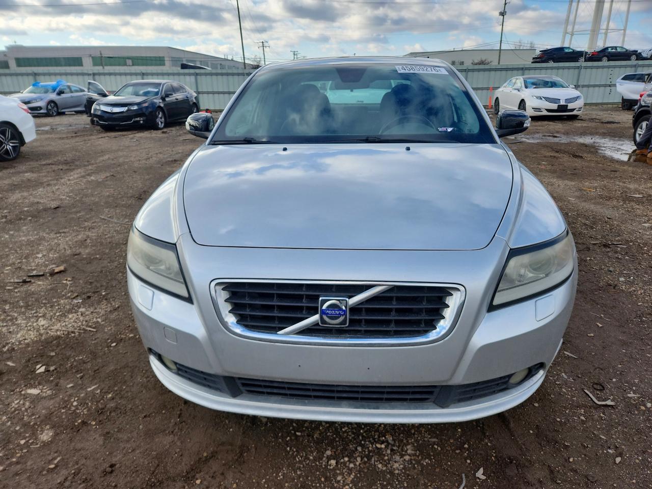 VOLVO S40 2010 — 6