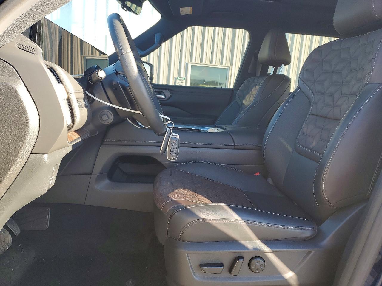 NISSAN ARMADA 2025 — 8